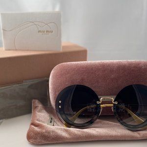 Miu Miu MU 10R U6E-5D1 - Black-Leopard-Grey Gradient Sunglasses - NWOT